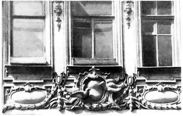 Дом К А Тура Фрагмент фасада Фотография автора Одна из наиболее ярких - фото 116