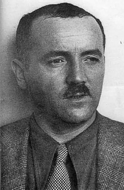 Александр Орлов Орлов был человеком умным Он не стал уничтожать компромат на - фото 22