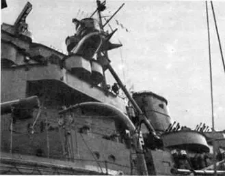 На линейном корабле Принс оф Уэлс во время охоты на Бисмарка Май 1941 г - фото 20