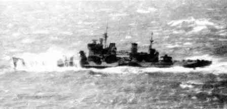 Принс оф Уэлс во время охоты на Бисмарк Май 1941 г Линейный корабль - фото 25