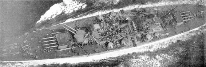 Принс оф Уэлс после боя с Бисмарком Май 1941 г Принс оф Уэлс в - фото 91