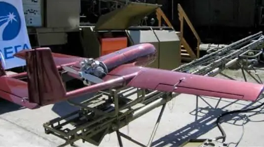 Рис 316 Первый прототип БПЛА комплекса Типчак Рис 317 Погрузка БПЛА - фото 228