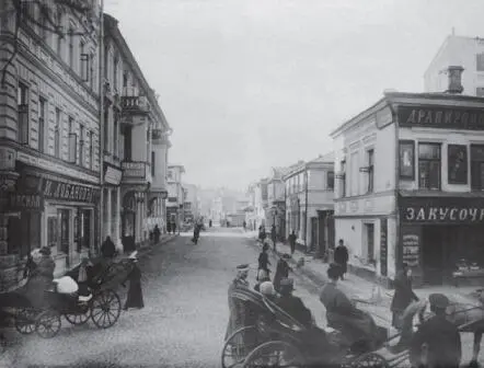 Закусочная на углу Пречистенского бульвара и Сивцева Вражка Фотография 1912 г - фото 15