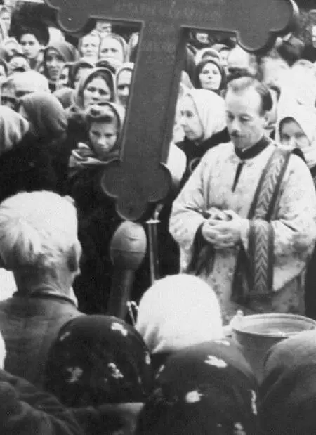 Бульдозером по храму Конечно годы атеизма и надругательства над священством - фото 3