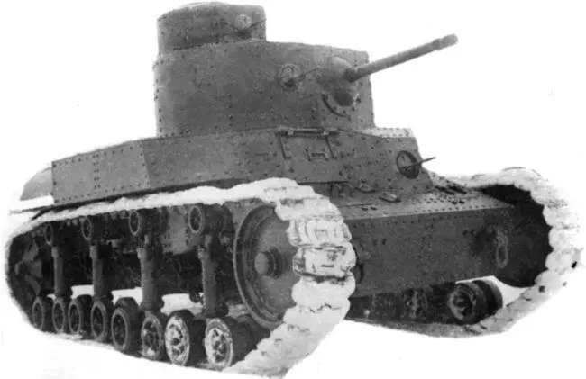 Одно из немногих фото штатно вооруженного танка Т24 машина на учениях - фото 34