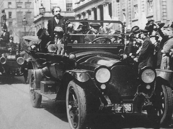 Восторженная встреча ученого в НьюЙорке 1921 г С Хаимом Вейцманом во время - фото 35