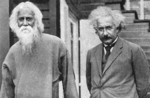 С лауреатом Нобелевской премии по литературе Рабиндранатом Тагором 1930 г С - фото 46
