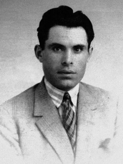 Буэнавентура Дуррути 1936 год Вскоре бригада вступила в первый бой потеряв - фото 80