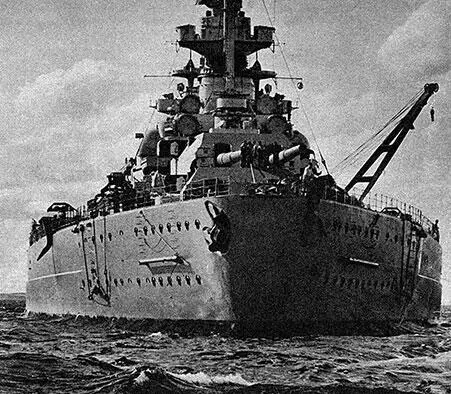 Немецкий линкор Бисмарк 1940 год Старый моряк работал на судостроительной - фото 96