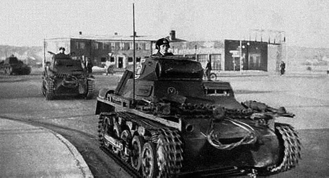 Немецкие танковые войска во время наступления 19401941 годы В 10 вечера - фото 112