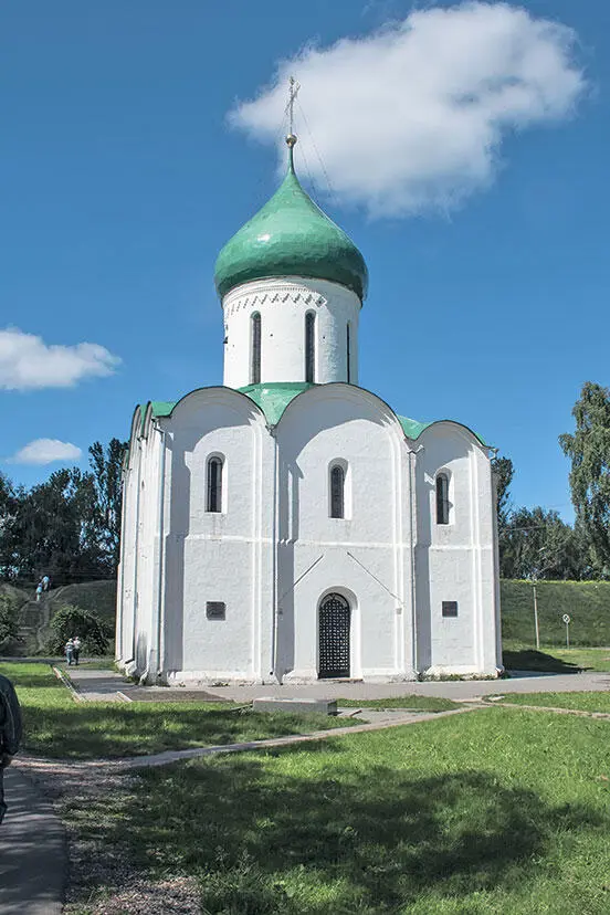 СпасоПреображенский собор в Переславском кремле основан в 1152 г Юрием - фото 107