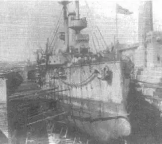 Броненосец Вендженс в доке 1915 г В январе 1913 года его перевели в Нор - фото 35