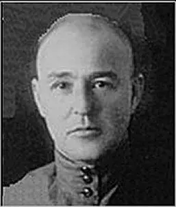 В апреле 1930 года Толмачев затратил массу времени в поездках по изучению - фото 30
