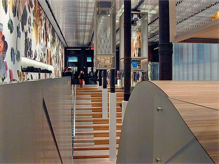 Ил 16 Волна Флагманский бутик Prada в НьюЙорке 2001 Из частной коллекции - фото 18