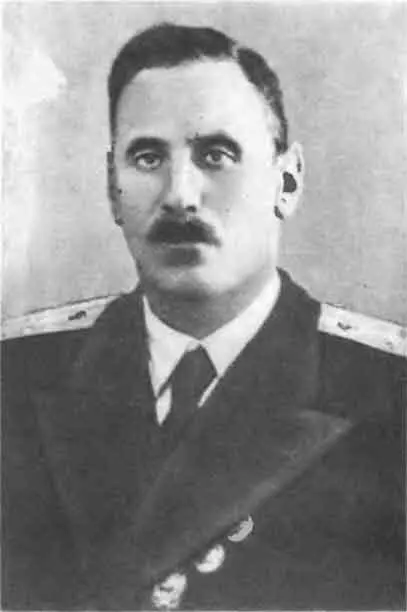 Е М Крепс 1946 г Т В Королев 1948 г Я И Кузима 1942 г А А - фото 40