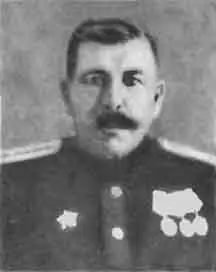 Я И Кузима 1942 г А А Кузнецов 1971 г Г Н Мешалов 1945 г А - фото 42