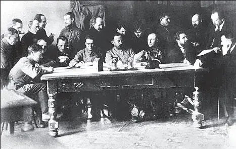 Коллегия ВЧК в 1919 г ПОЛОЖЕНИЕ О ЧРЕЗВЫЧАЙНЫХ КОМИССИЯХ ПРИНЯТОЕ НА - фото 65