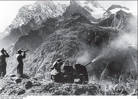 Битва за Кавказ Сентябрь 1942 г Немецкая фотохроника Угроза захвата Кавказа - фото 197