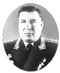 Ф Ф Кузнецов Войсковую разведку вождь ре формировал еще раз в апреле 1943 - фото 206