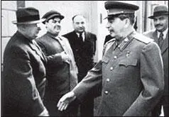 Сталин и Берия Все готово у Сталина для новой мировой войны Террор вернул - фото 257