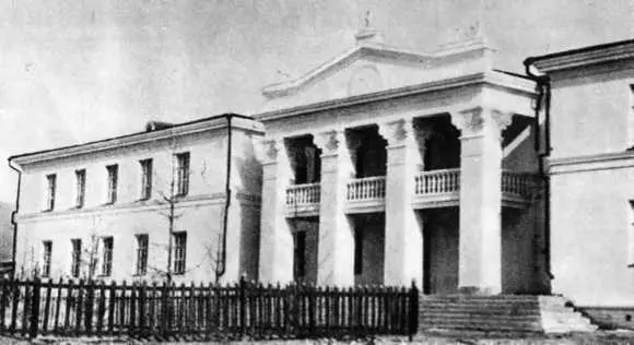 Здание санатория в Худжирте Худжирт дословно Солёное это курорт одна из - фото 15
