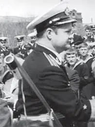 Капитан 3 ранга Хмельнов Игорь Николаевич 19751977 Фото не найдено - фото 54
