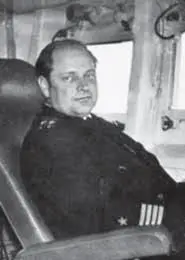 Капитан 2 ранга Дзюба Валентин Захарович 19691973 Капитан 3 ранга Ковальчук - фото 100