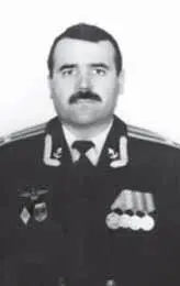 Капитан 2 ранга Мелах Николай Андреевич 19861989 Капитан 1 ранга Глущенко - фото 253