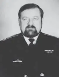 Капитан 1 ранга Глущенко Василий Николаевич 19891992 Капитан 2 ранга Звада - фото 254