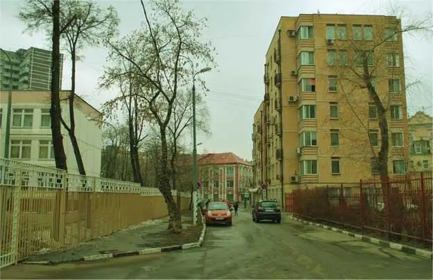 Москва Тихий тупик современная фотография В 1950е гг здесь стояли - фото 25