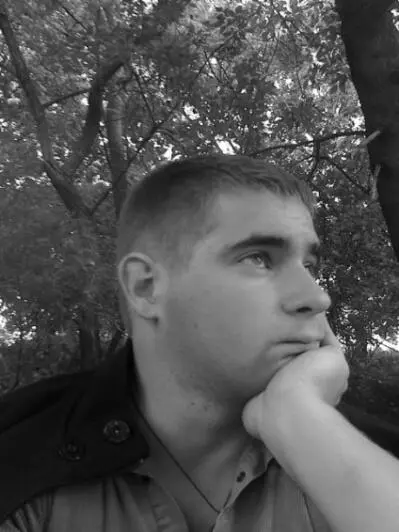 Андрей Милюков Андрей Миля родился в 1992 году в селе Карыж Курской области - фото 6