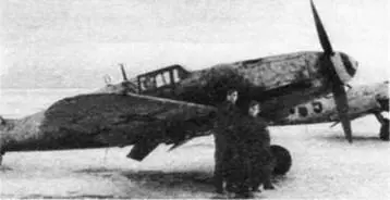 Bf 109G14 Восточный фронт зима 194445 гг В частности на аэродромах - фото 60