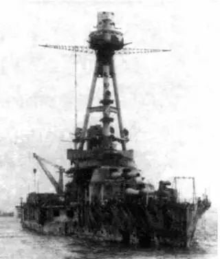 Линейный корабль Курбэ 1944 г Жан Бар В апрелеиюне 1913 г Жан Бар - фото 49