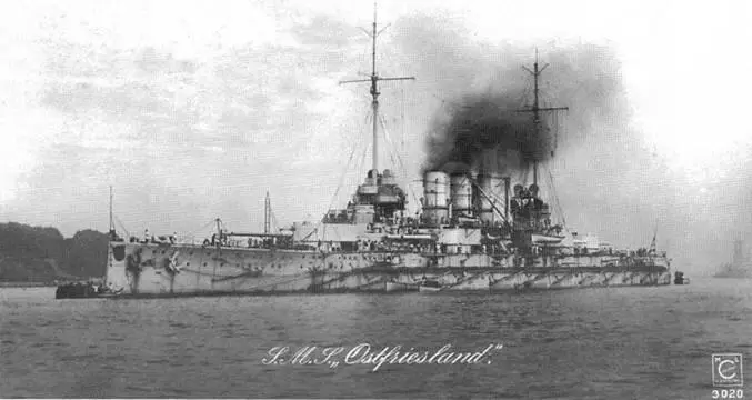 Линейный корабль Остфрисланд Слева Остфрисланд линейный корабль Н - фото 75
