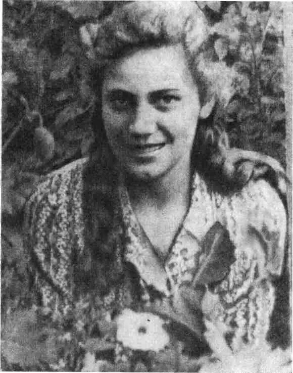 Инженер Карина Гудим живет в Нальчике Восьмилетней девчонкой она с родителями - фото 14