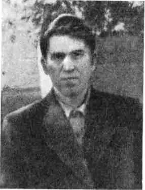 Григорий Гудим в ледовом переходе начальник Южного Приюта Мина - фото 16