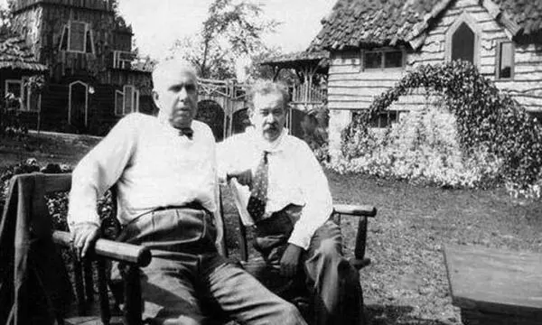 Теодор Драйзер и Чарльз Форт фото сделано 4 октября 1931 года в НьюЙорке В - фото 16