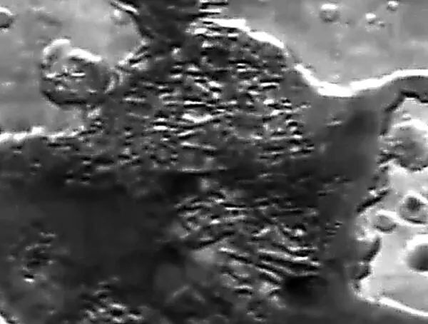 Кадры сделанные советским зондом Фобос2 на Марсе в районе Hydraotes Chaos - фото 55