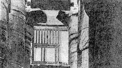 Рис 197 Деталь гипостильного зала Большого храма в Карнаке Многочисленные - фото 200