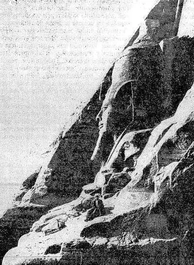 Рис 206 Деталь пещерного храма в АбуСимбеле Литература Curtius L Die - фото 209