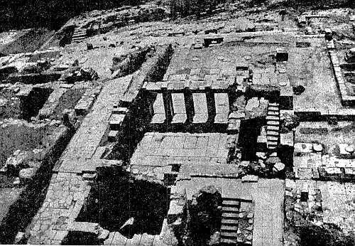 Рис 213 Общий вид раскопок дворца в Кноссе на о Крите Внутреннее - фото 216