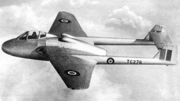 TG276 со слоновьими ушами за кабиной октябрь 1946 г TG276 в - фото 21
