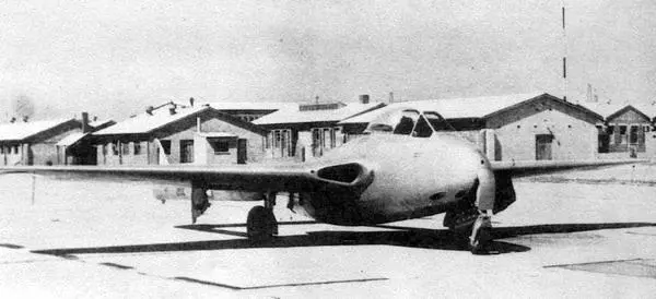 Первый FB5 прибывший в Южную Африку на авиабазе Бруклин 1950 г ВВС - фото 99