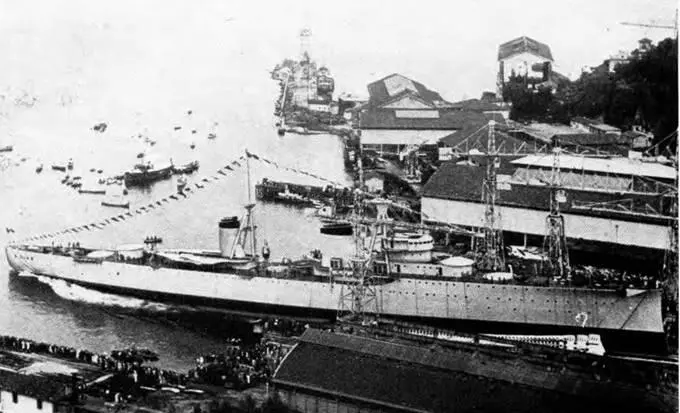Армандо Диац во время спуска на воду 17 июля 1932 г К - фото 91