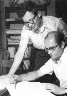 Кеннет Аппельи Вольфганг Хакен Фотография 1970х годов Позднее появились - фото 45