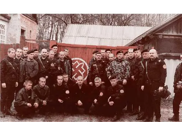 Павел Губарев в отряде Донецкого отделения РНЕ Губарев полностью поддержал - фото 11