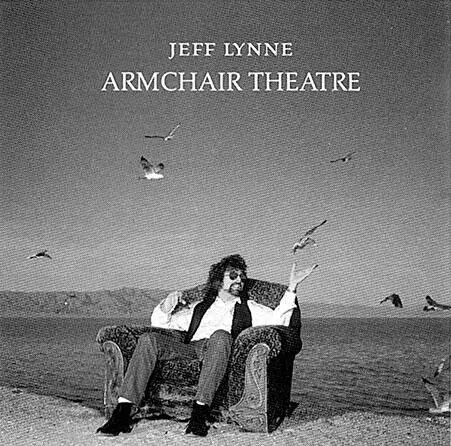 LP Armchair Theatre 1990 Альбом однако получился несколько усталым но не - фото 180