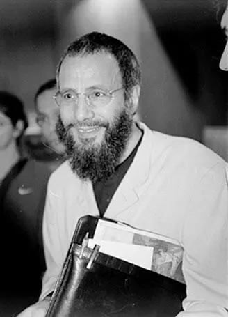Как настоящий неистовый неофит бывший Кэт а ныне Юсуф пустился жечь мосты - фото 294