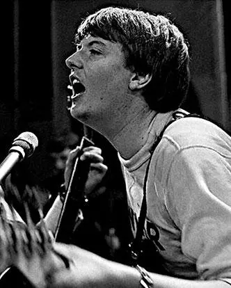 Час Чендлер 24 сентября 1966 года Джими с Чендлером прилетели в Англию тогда - фото 460