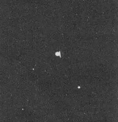 Рис 109 Фотография запечатлевшая прохождение астероида Эрос вблизи звезды κ - фото 122